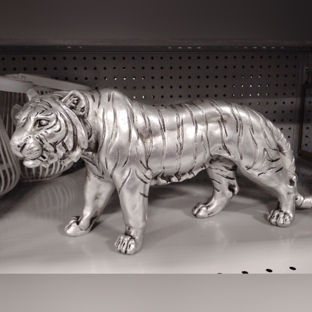 New Silver Tiger Figurine